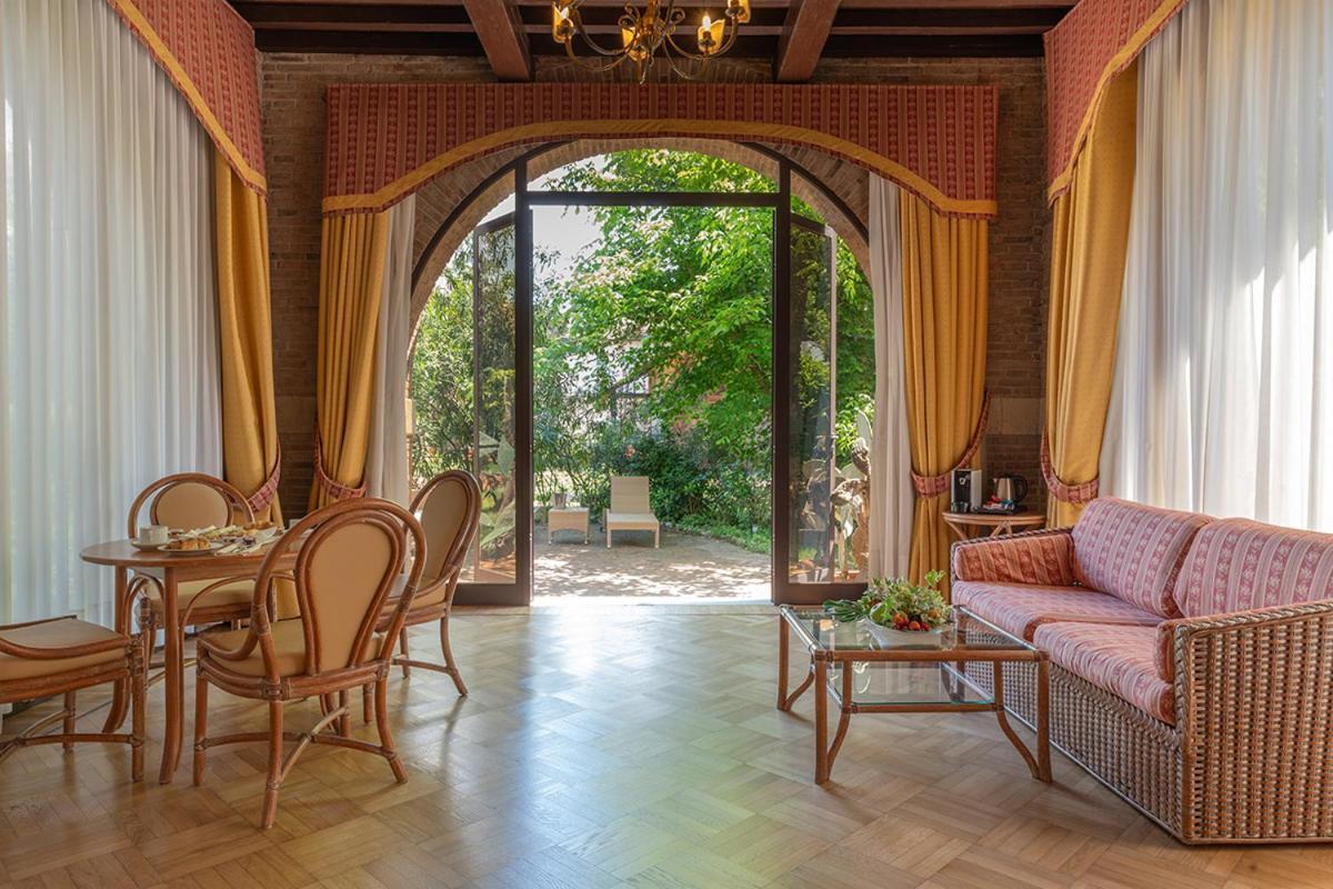 לידו די קאמאיורה Park Hotel Villa Ariston מראה חיצוני תמונה