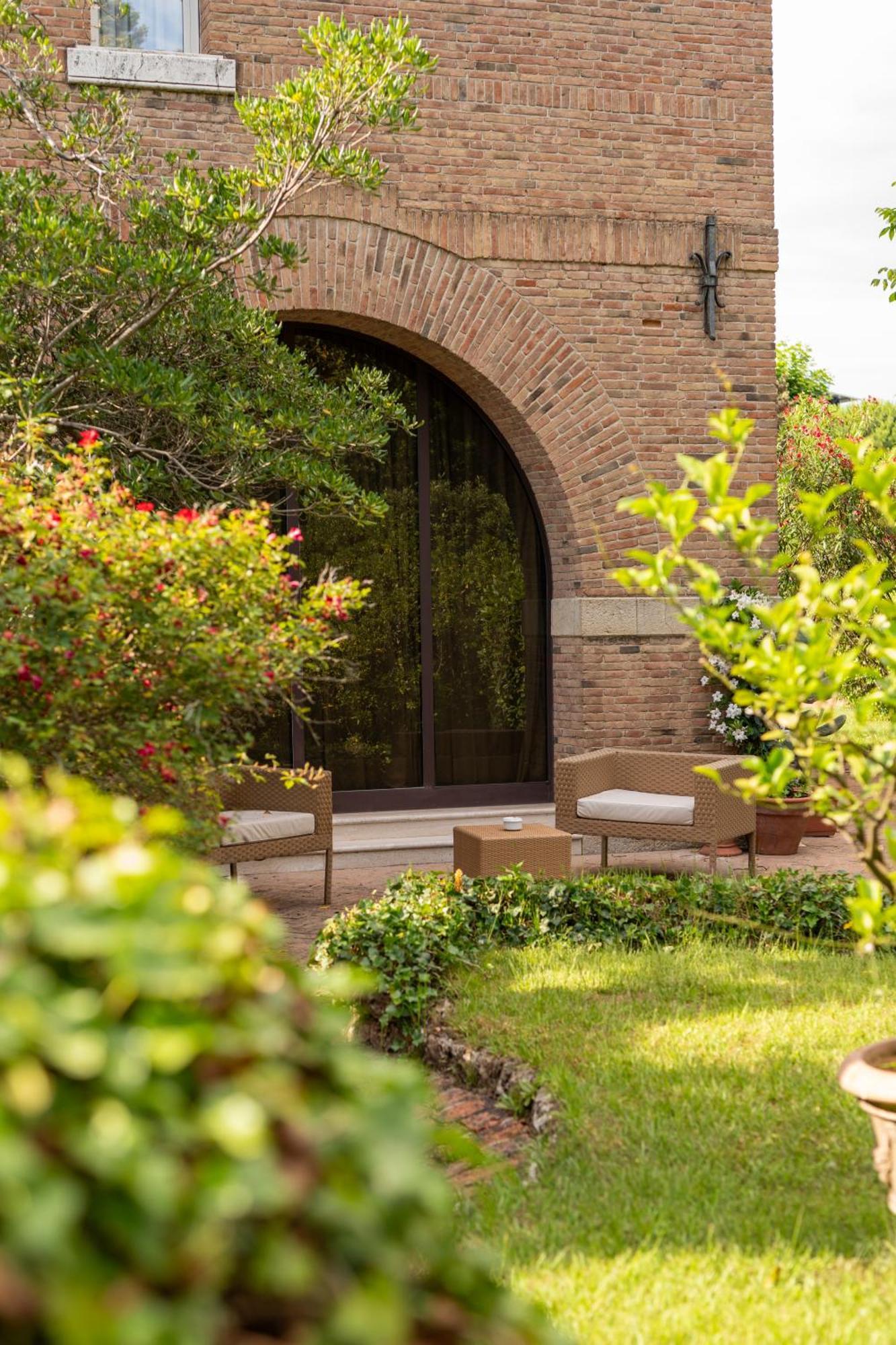 לידו די קאמאיורה Park Hotel Villa Ariston מראה חיצוני תמונה